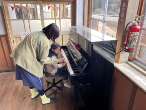 ピアノ