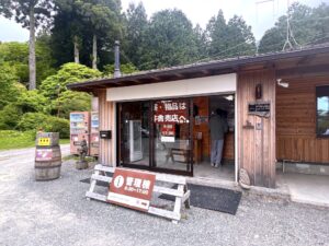 管理棟・受付2