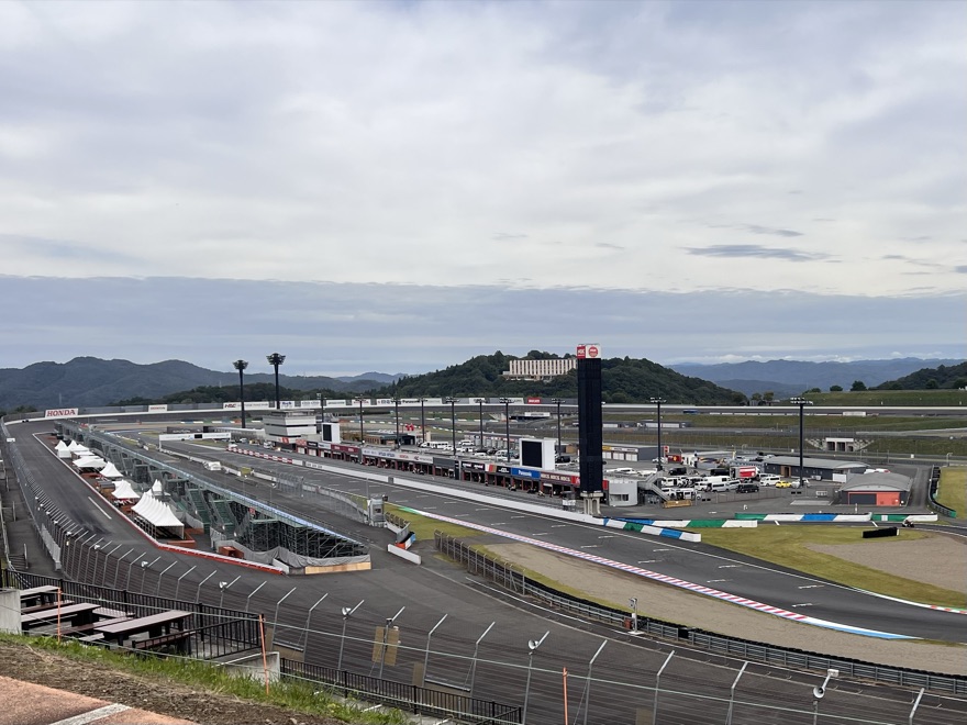 レーシングコース