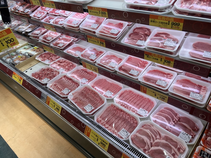精肉コーナー